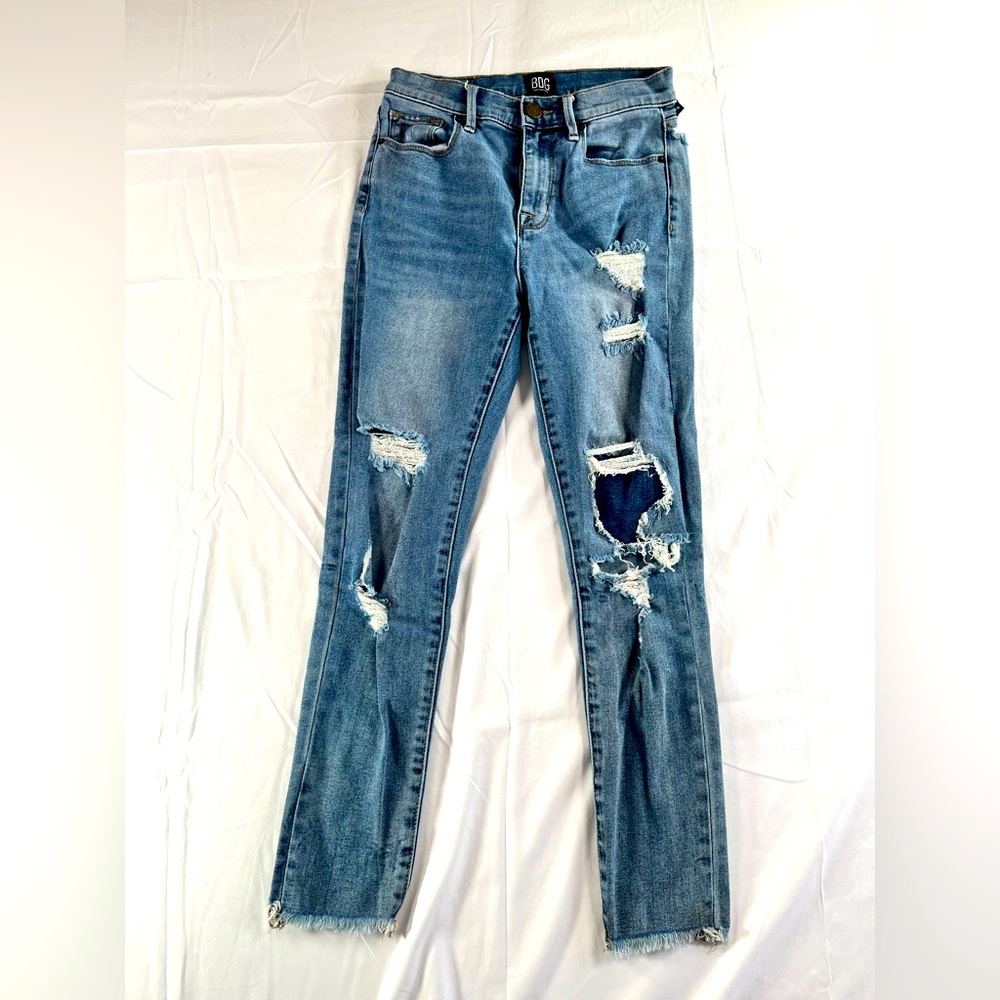 Women's Urban Outfitters BDG Twig High-Rise Cropped Jeans Size 26